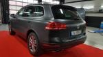 Volkswagen Touareg R-Line in Schwarz Matt by Folienwerk-NRW 2017 года